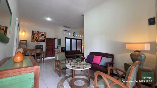 Banguntapan House | Omah Tentrem Homestay Jogja