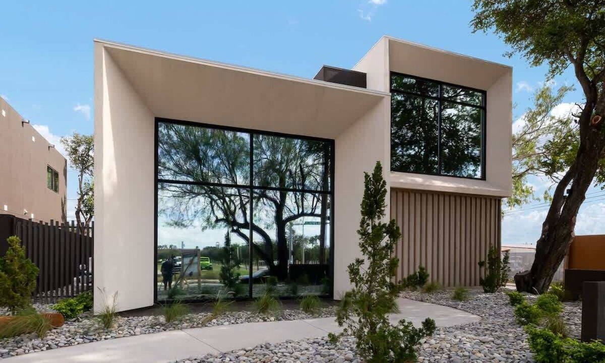 McAllen House | Omotenashi House (621)