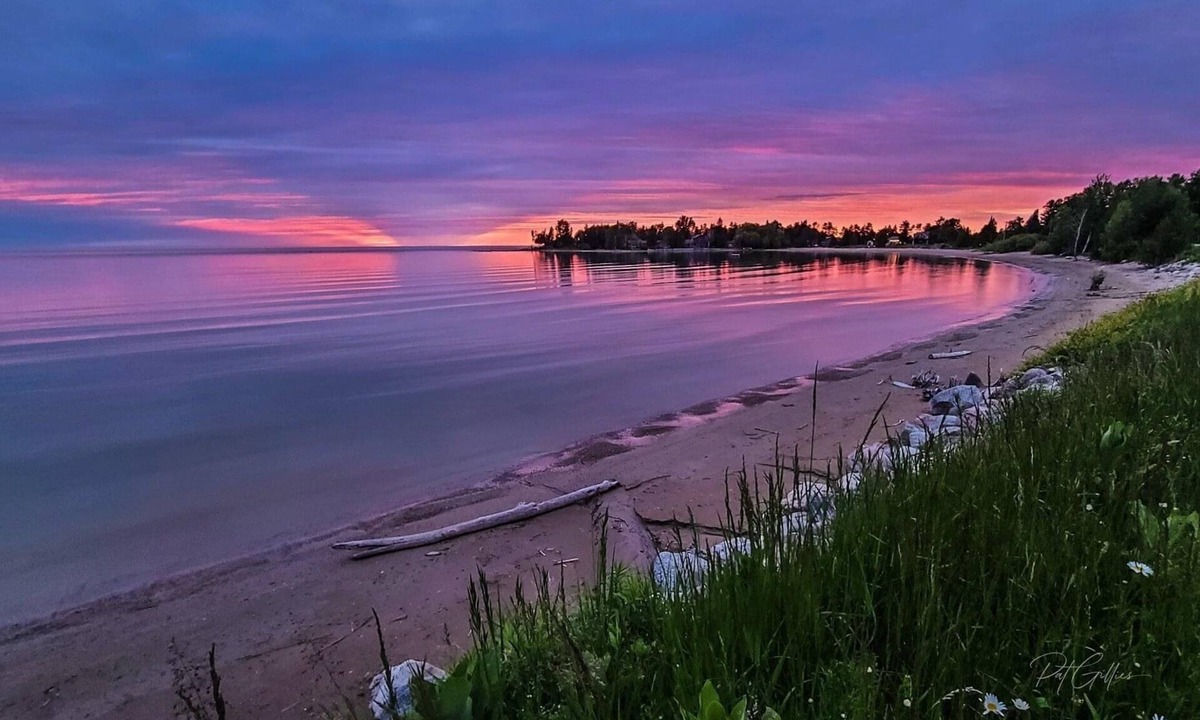 Saugeen Shores Cottage | *On the Bay*Where You're Always Welcome to Stay!