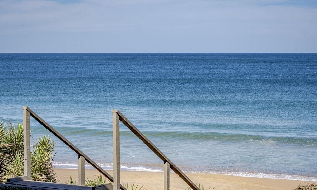 Wamberal House | On the Beach at Wamberal.
