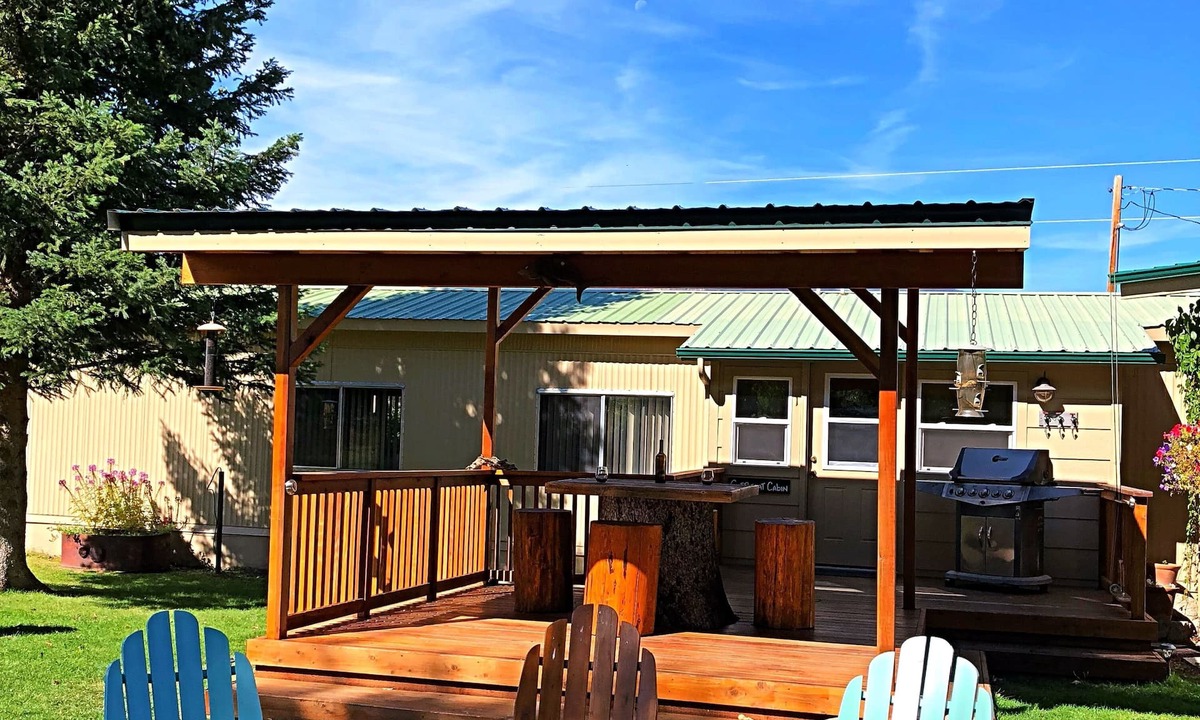 Darby Cabin | On the Bitterroot River!