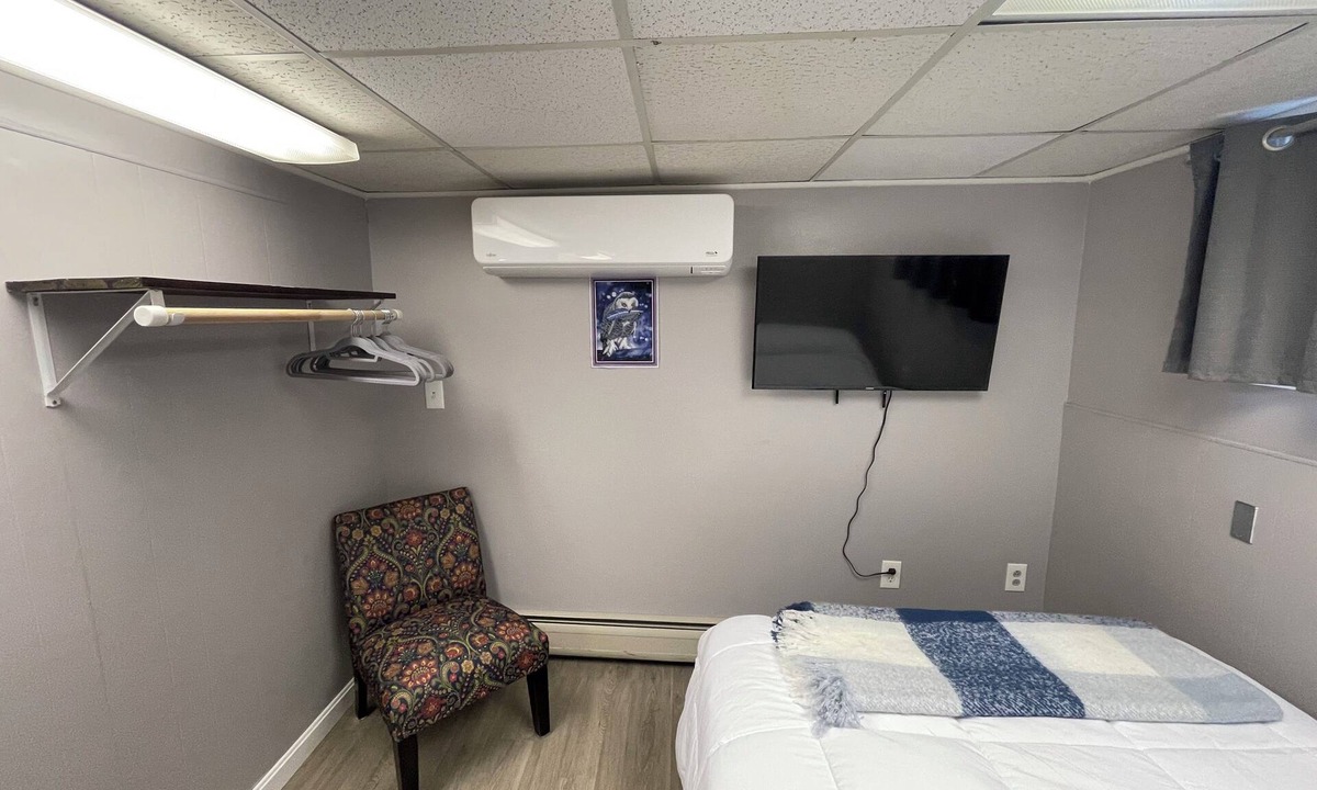 Hartland Apartment | ON THE GO!