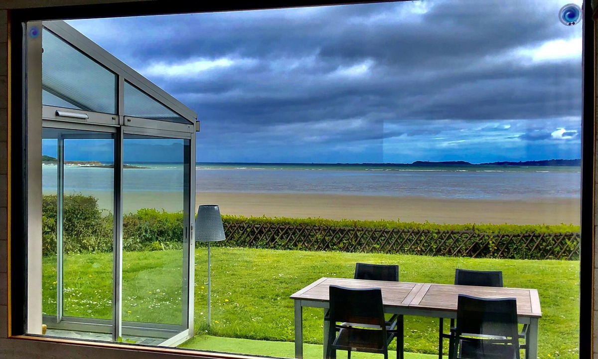Plestin-les-Greves House | On the Magic Beach
