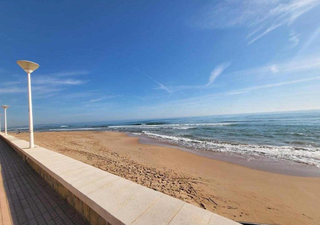 Daimuz Villa | Ona Beach daimuz