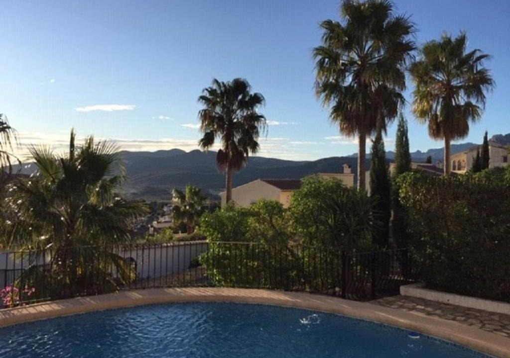 Alcalali Apartment | One Bed Apartment overlooking Jalon Valley, Costa Blanca