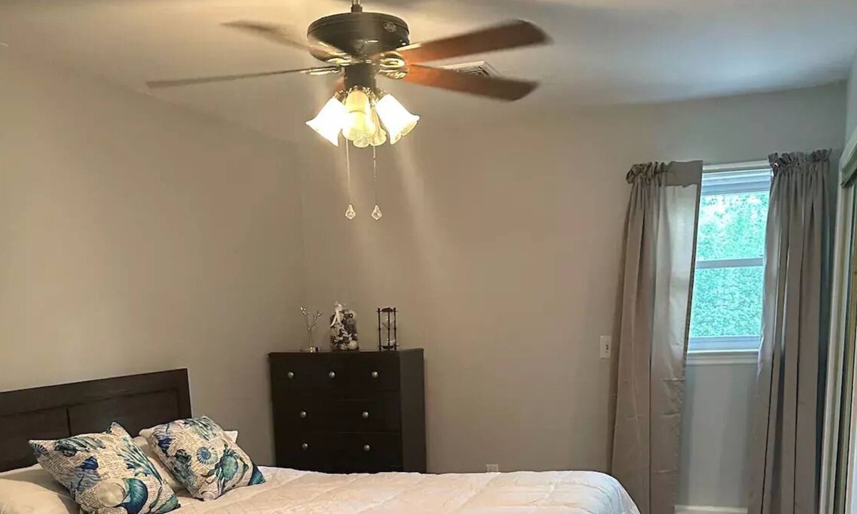 Hillsborough Apartment | One Bedroom Apartment