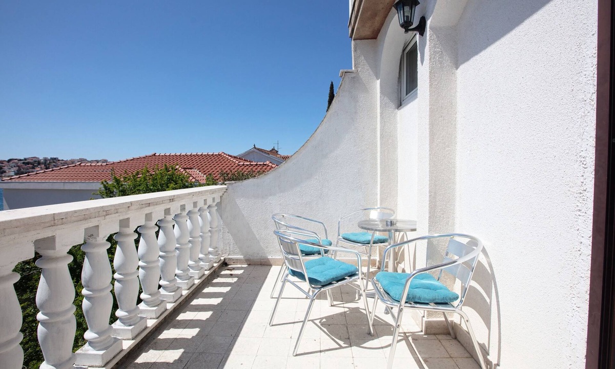 Podglavica Apartment | One bedroom apartment near beach Stupin Čeline, Rogoznica (A-21043-b)