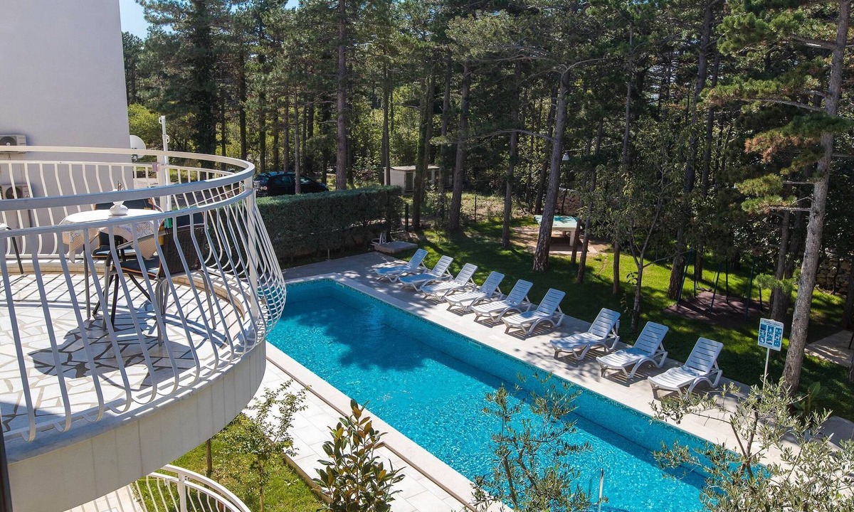 Jadranovo Apartment | One bedroom apartment with terrace Jadranovo, Crikvenica (A-5521-c)
