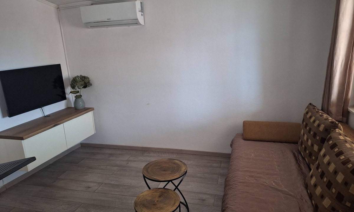 Nevidane Apartment | One bedroom apartment near beach Neviđane, Pašman (A-11902-c)