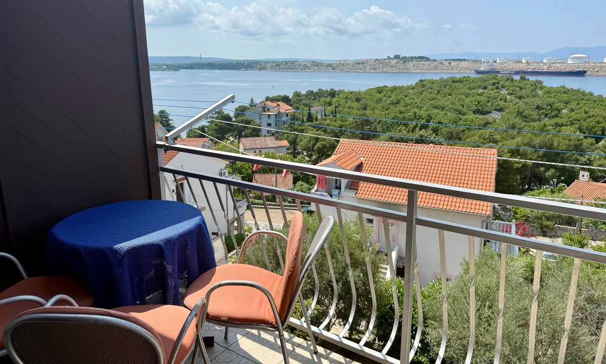 Omisalj Apartment | One bedroom apartment with terrace and sea view Omišalj, Krk (A-20472-b)