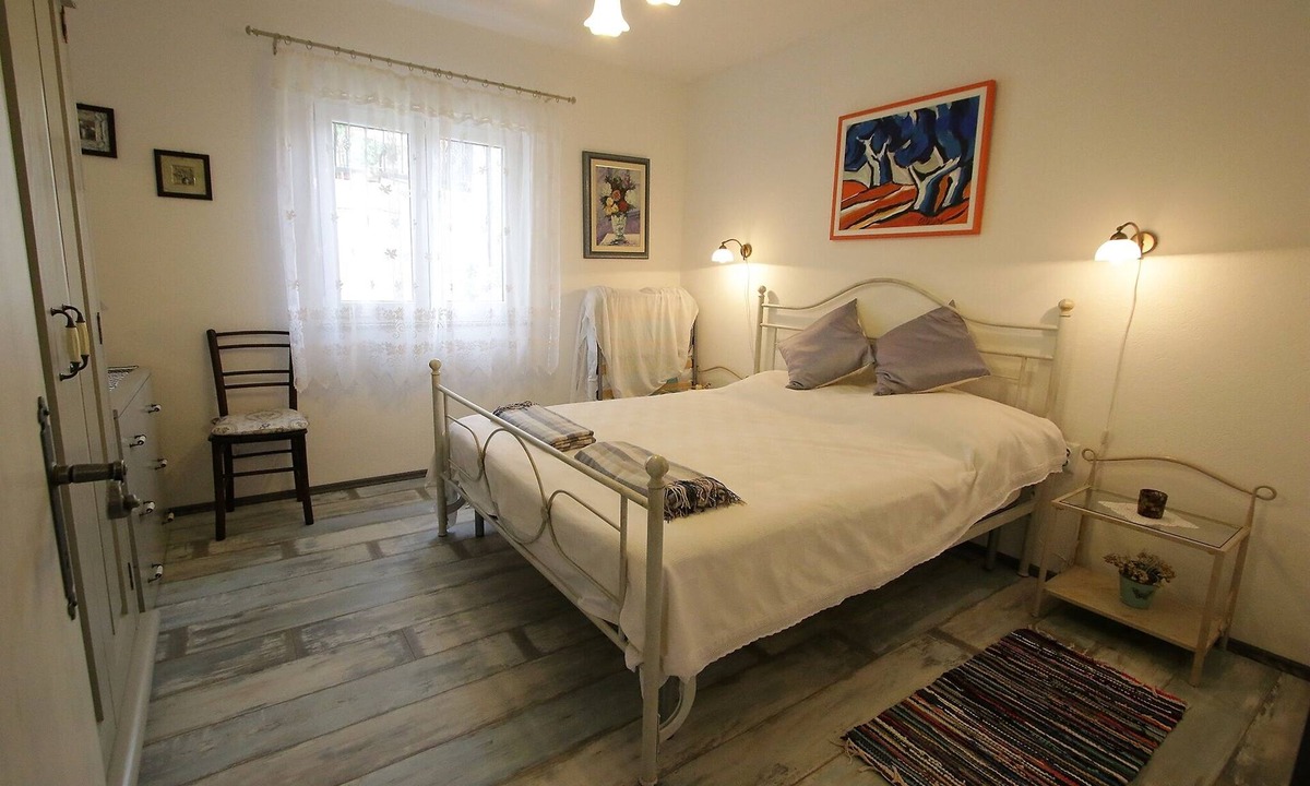 Vinjerac Apartment | One bedroom apartment with terrace Vinjerac, Zadar (A-13811-a)