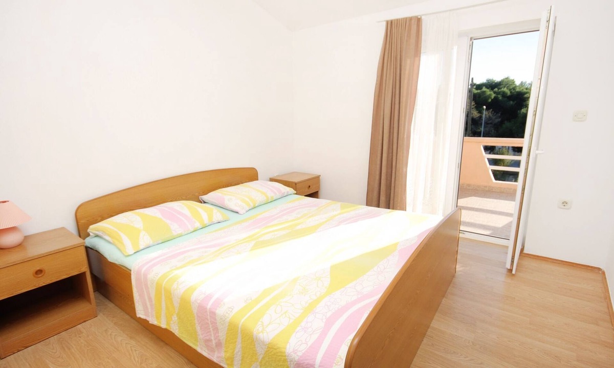 Privlaka Apartment | One bedroom apartment with terrace Privlaka, Zadar (A-5849-a)