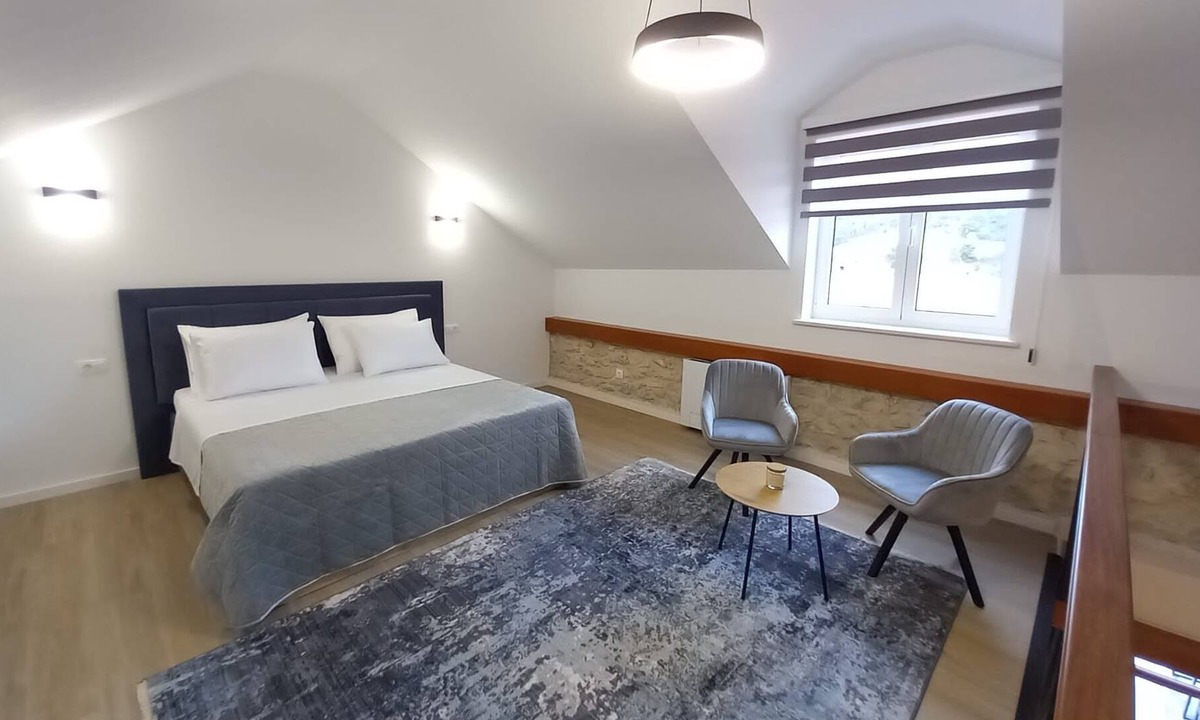 Skradin Apartment | One bedroom apartment with terrace Skradin, Krka (A-21186-a)