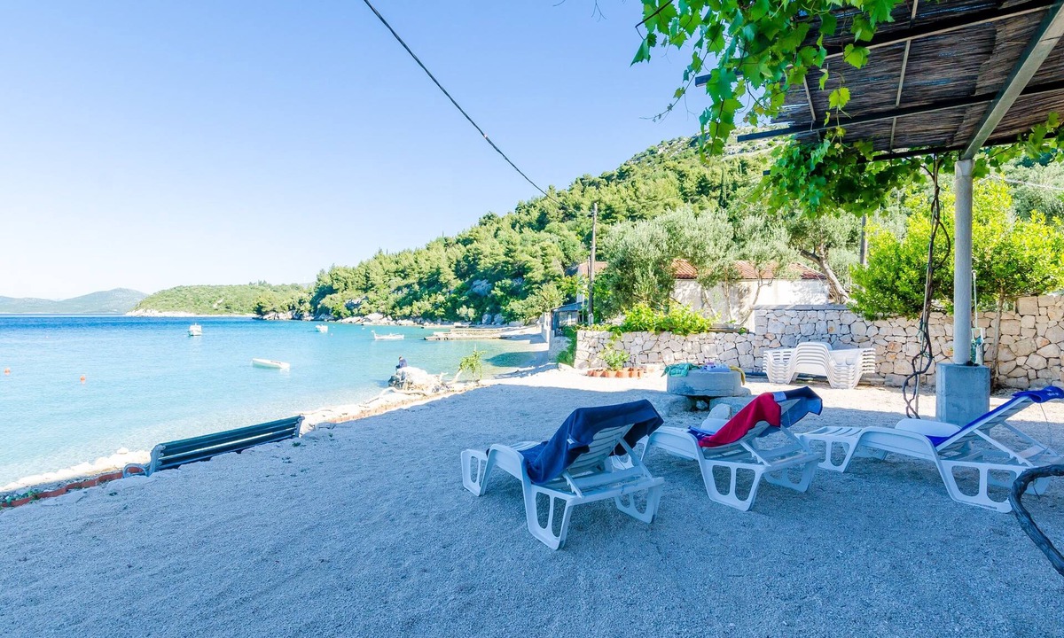 Krucica Apartment | One bedroom apartment near beach Slađenovići, Dubrovnik (A-9012-b)