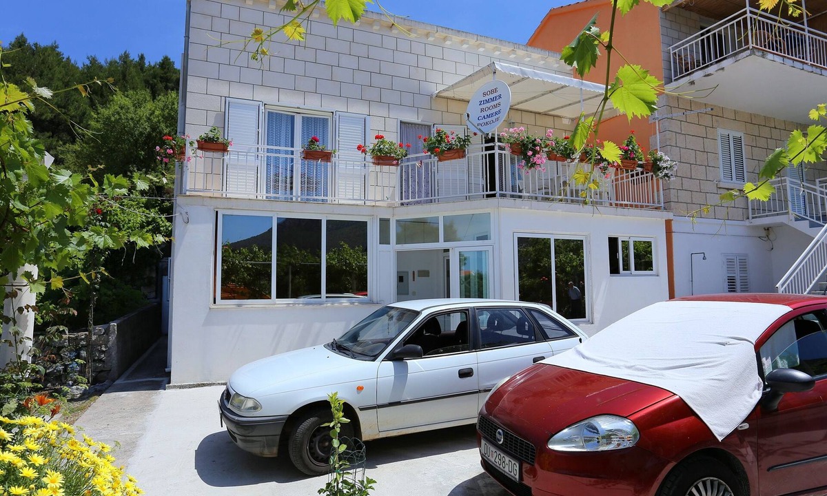 Zuljana Apartment | One bedroom apartment with terrace and sea view Žuljana, Pelješac (A-252-e)