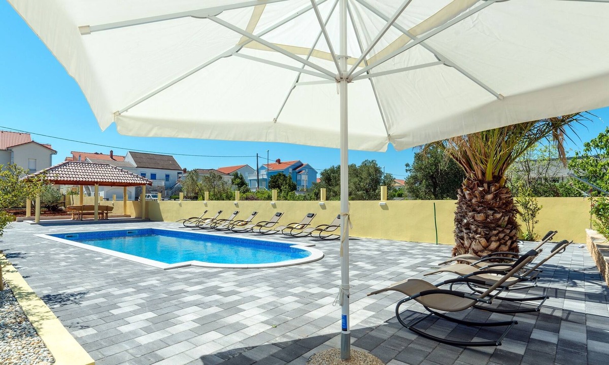 Bibinje Apartment | One bedroom apartment with terrace Bibinje, Zadar (A-6121-b)