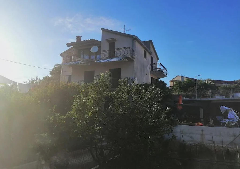 Marina Apartment | One bedroom apartment with balcony Marina, Trogir (A-18868-b)