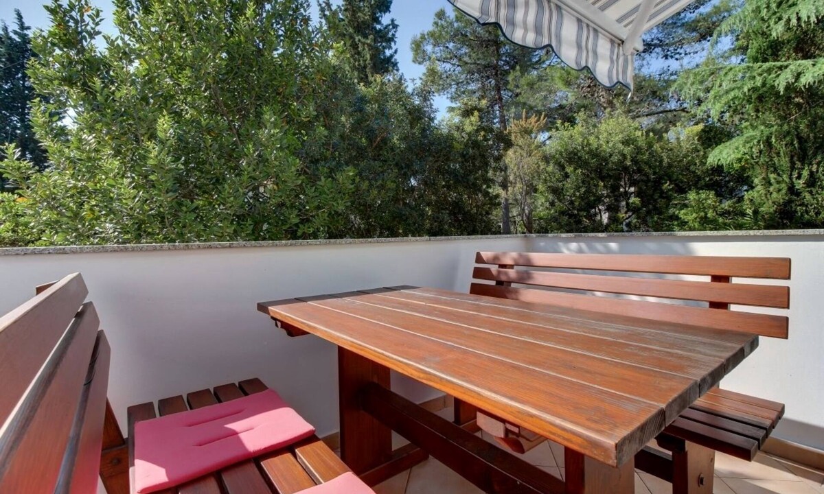Artatore Apartment | One bedroom apartment with terrace Artatore, Lošinj (A-8087-b)