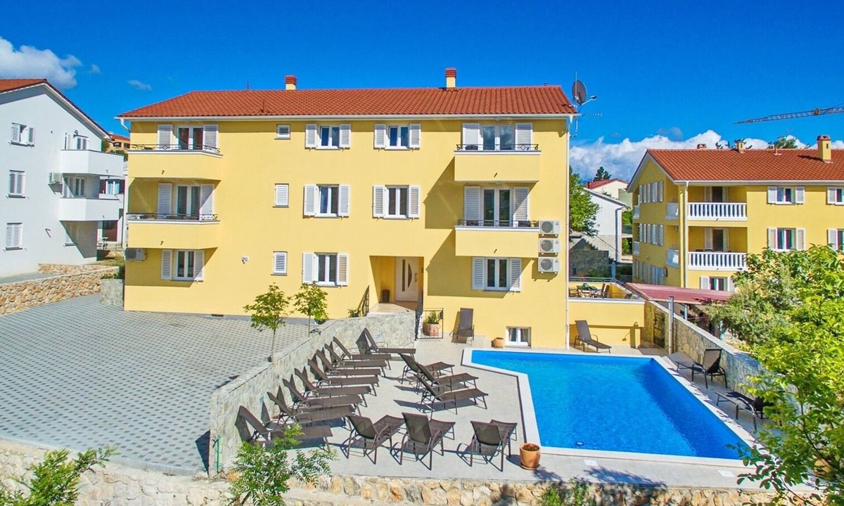 Baska Apartment | One bedroom apartment with air-conditioning Baška, Krk (A-18785-a)