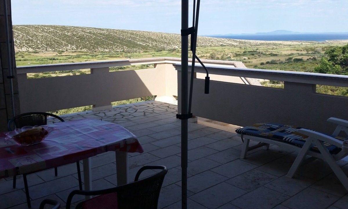Kolan Apartment | One bedroom apartment with terrace and sea view Kolan, Pag (A-16482-a)