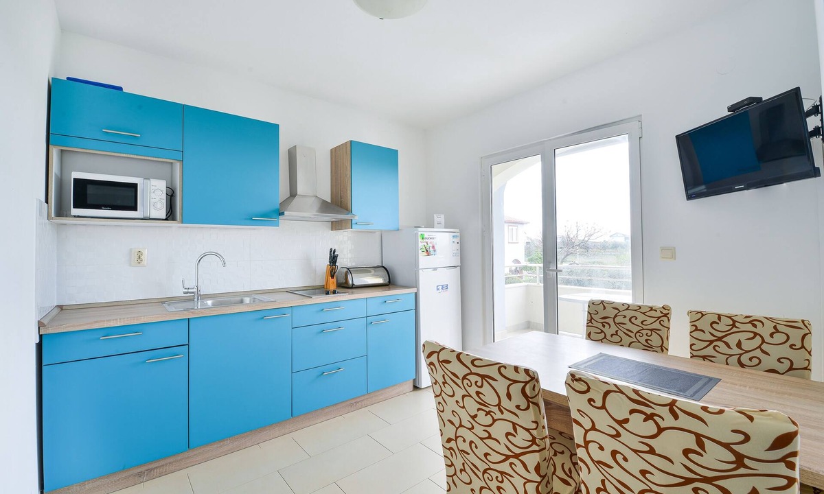 Vrsi Apartment | One bedroom apartment with terrace Vrsi, Zadar (A-15944-b)