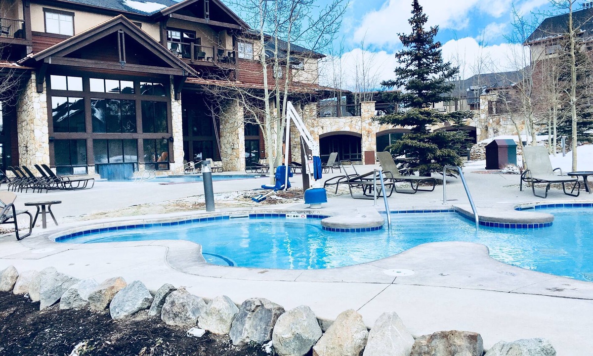 Peak 9 Condo | One bedroom one bath 4 weeks available in 2026