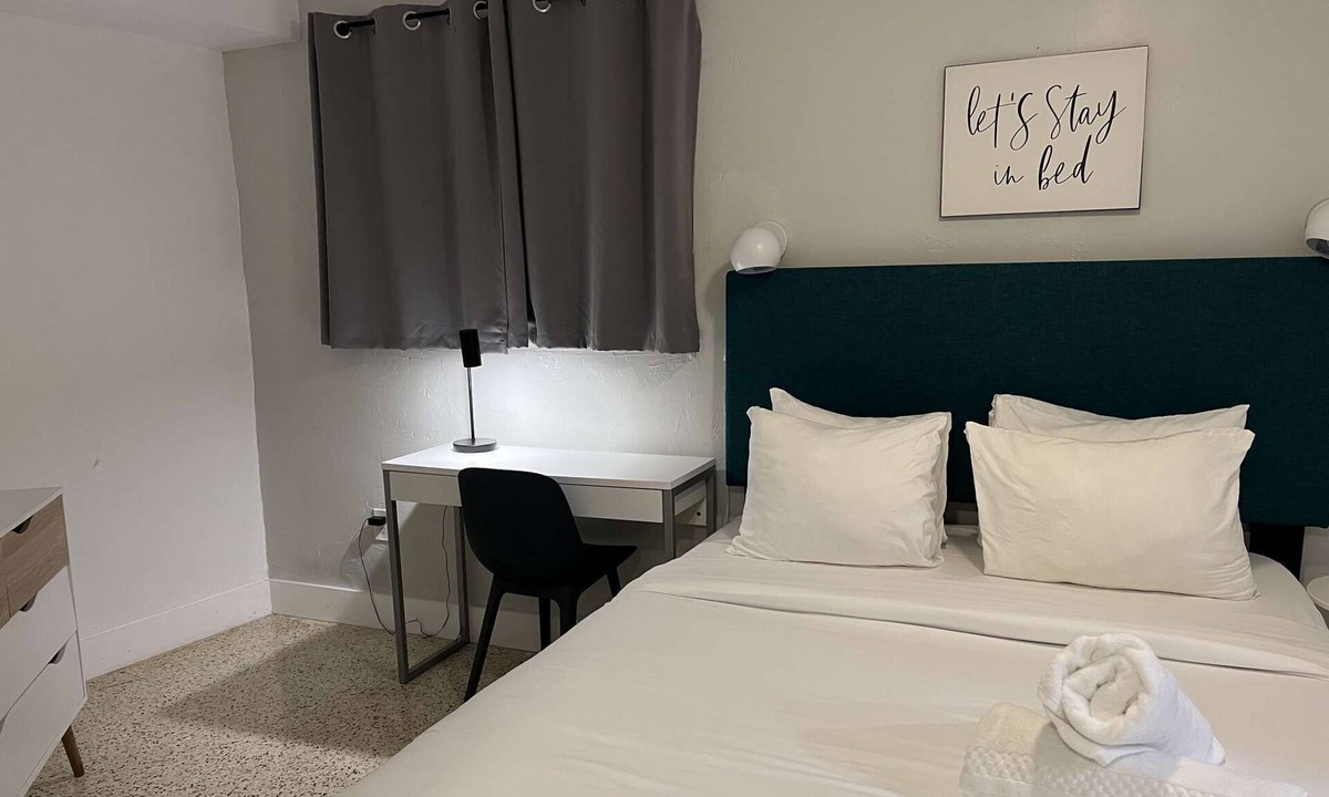 The Roads Apartment | ✨ One Bedroom plus Free Parking