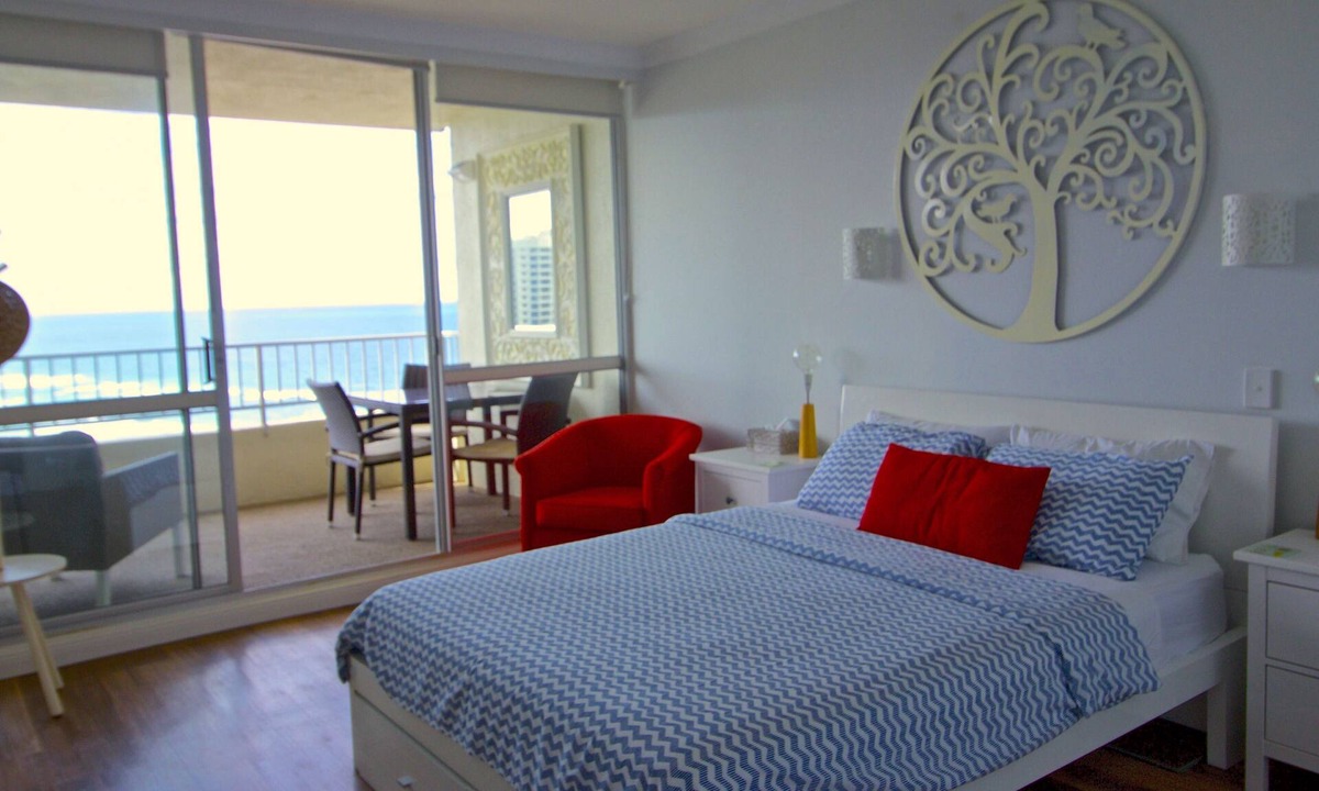 Surfers Paradise Apartment | One bedroom Sub Penthouse