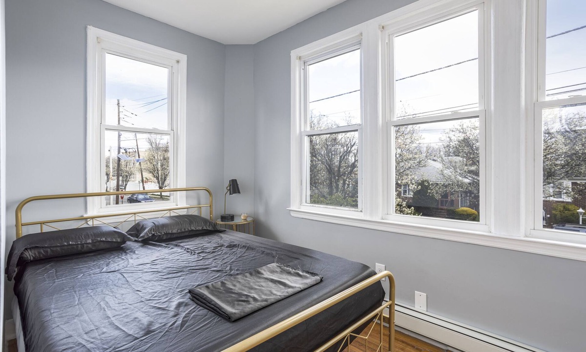 Lodi Apartment | One BR in Lodi Pet Friendly with Laundry & Parking