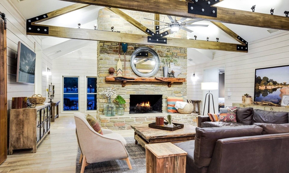Blanco Cabin | One June Weekend Left - Luxury home & guest house. River, pool, game room