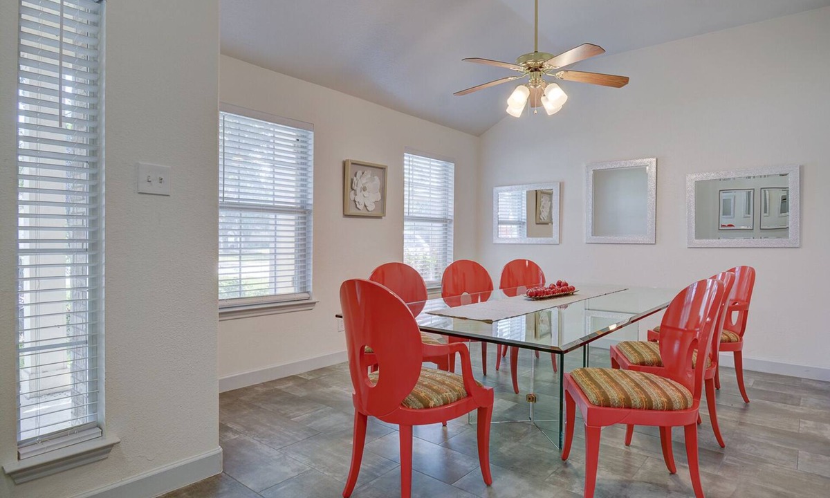 Stone Oak House | ONE STORY #Rental #Hospital #Nurses #Lackland #BMT #SixFlags #JBSA #Riverwalk