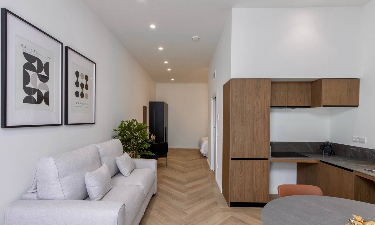 Pobles del Sud Apartment | One Tower Apartment - 04