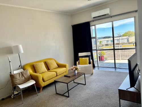 Onehunga Apartment | Onehunga Apartment 2BR, Self Check-In