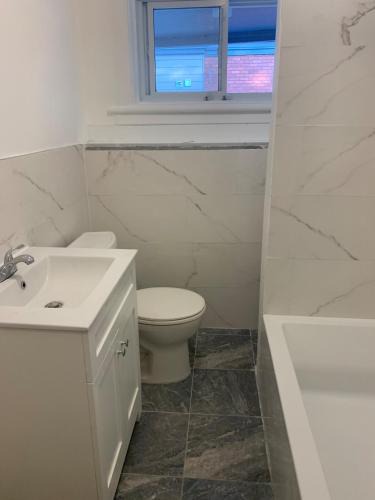 Sandy Hill Apartment | Only Private Room Steps To University Of Ottawa Downtown Not Full apt