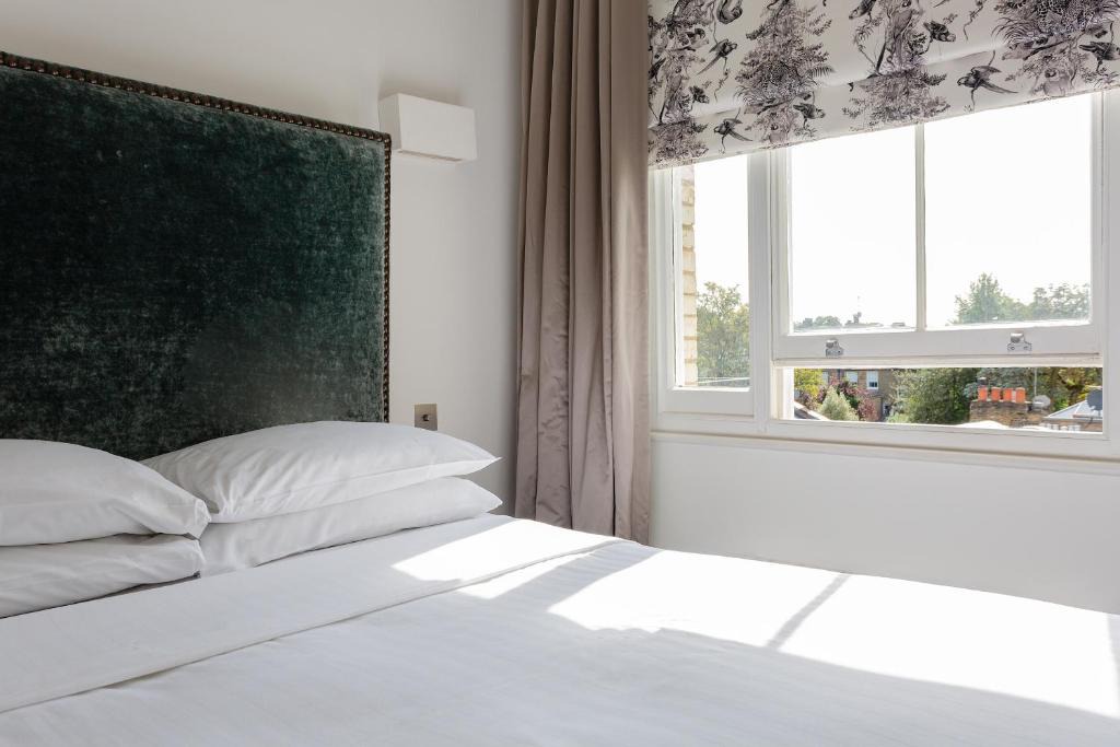 South Kensington Apartment | Onslow Gardens XXII by Onefinestay