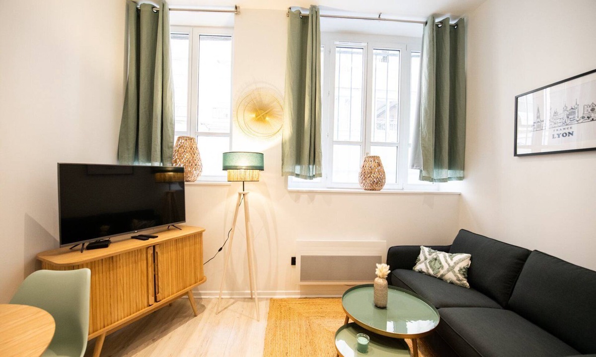 Griffon - Royale Apartment | Opéra 2 - Lovely studio Hôtel de Ville