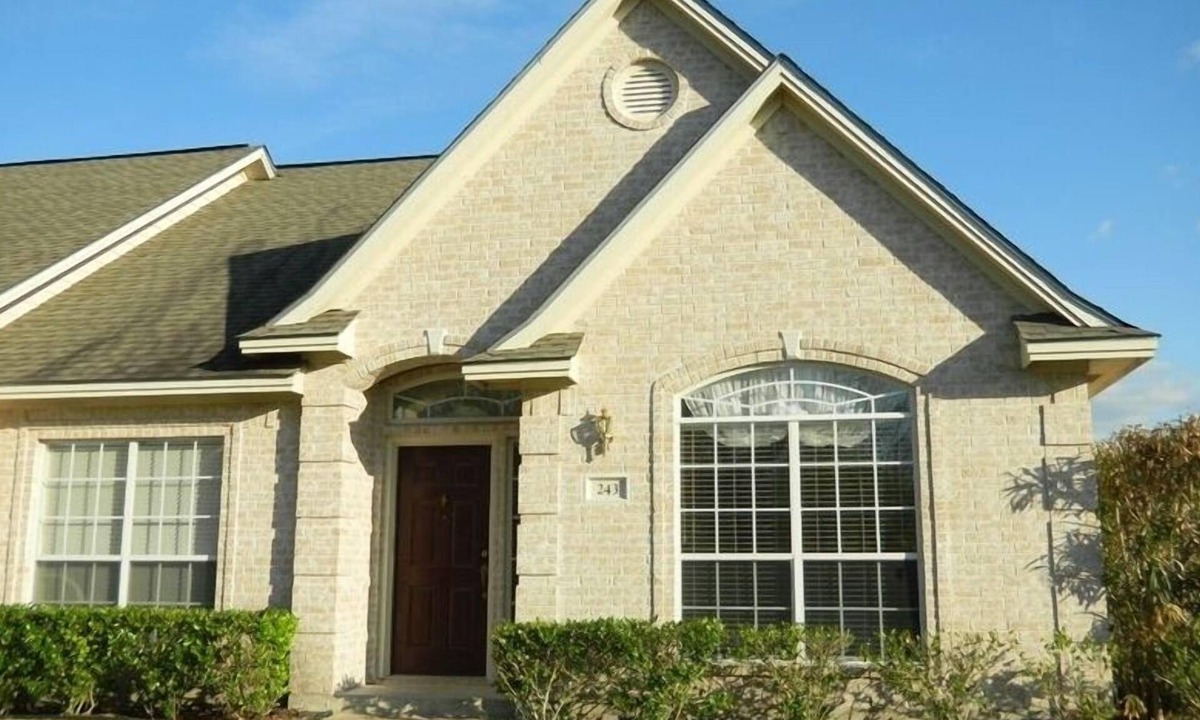 Steeplechase House | open for 2025 football games.