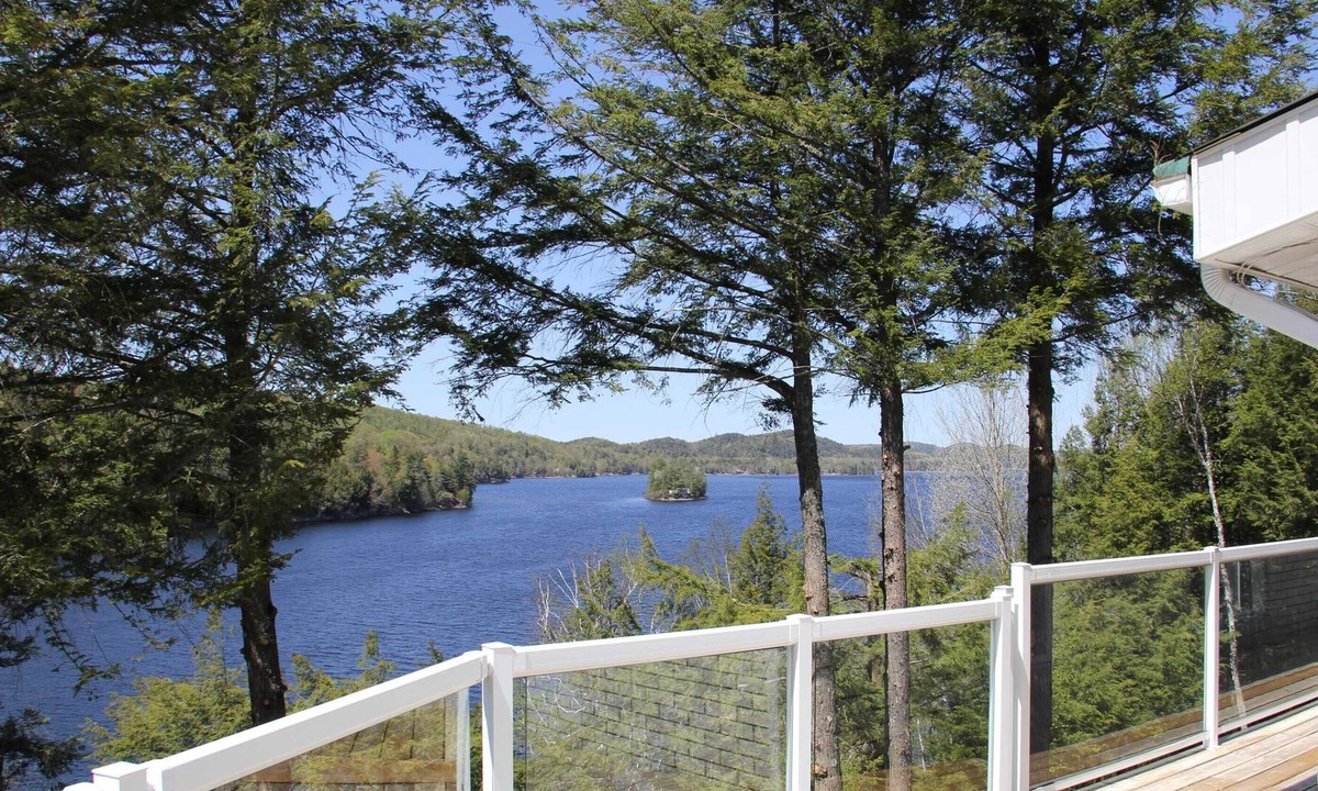 Cheneville Ski Chalet | Open for Holidays! Waterfront cottage CITQ369052