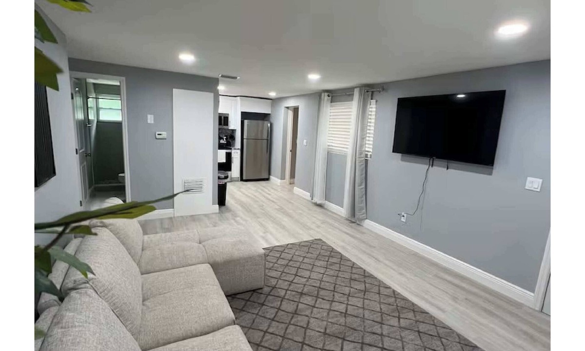 New Port Richey House | Open Home Suites - 3 bed 1 bath