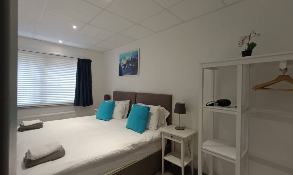 Buckland Apartment | Open Mind Property - Spacious 2BR Flat City Views