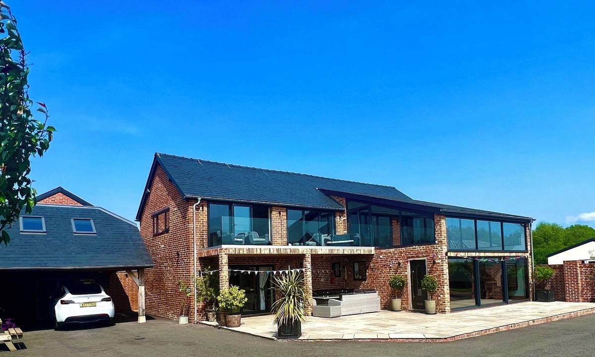 Hereford House | Open plan barn conversion in Herefordshire