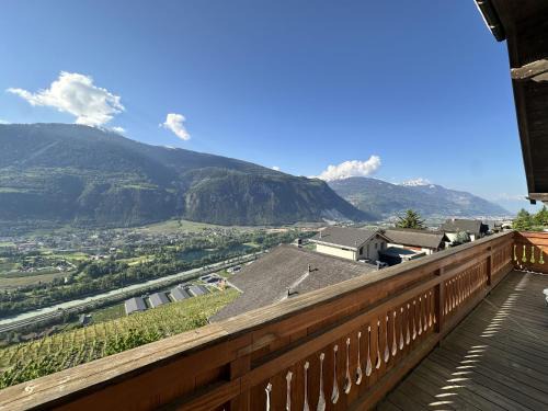 Granges Apartment | Open Sky Retreat - Panoramic Alpine Views 6 sleeps
