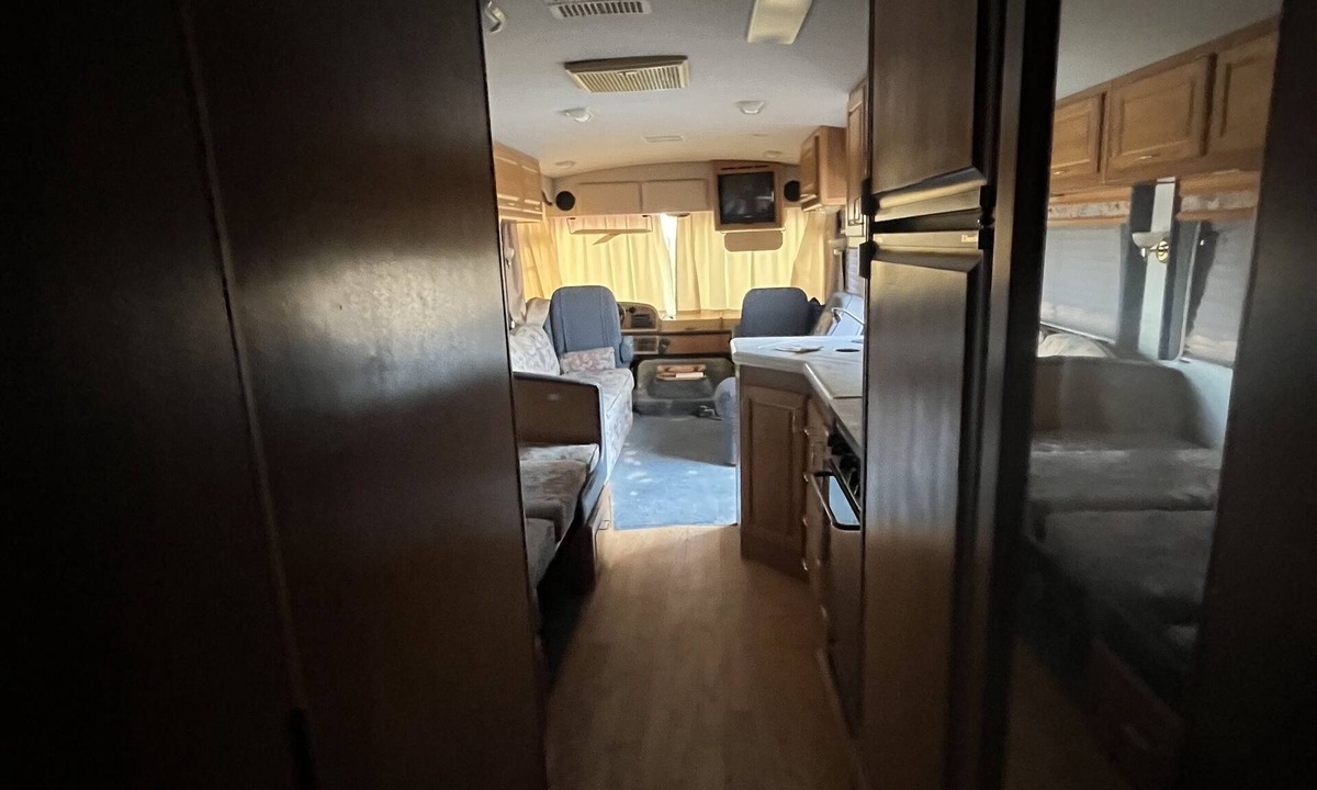 Tracy House | Open space, large property, Developing farm experience.