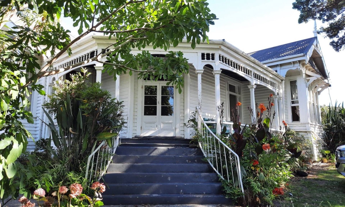 Opononi House | Opononi Villa