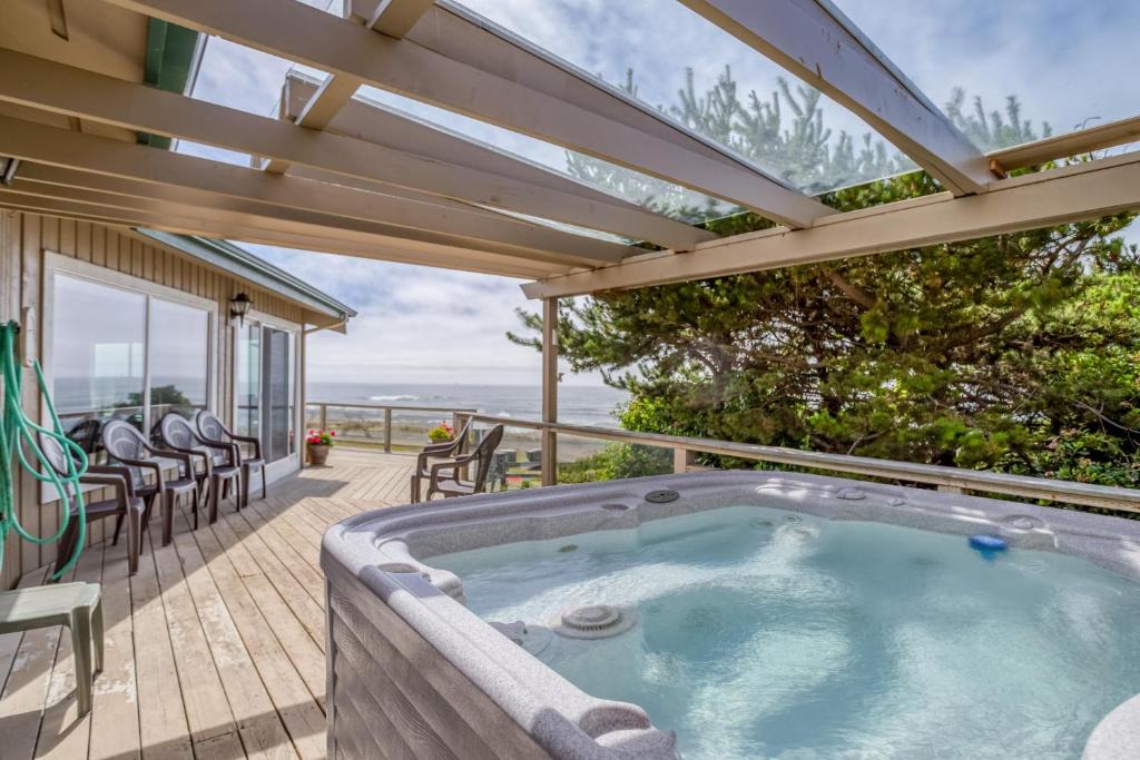 Yachats House | Optiaqua