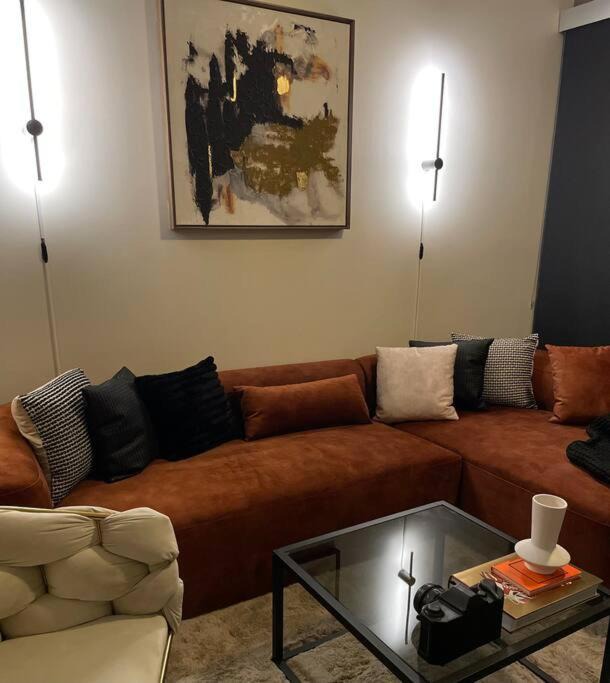 Uptown Apartment | Opulence is a way of life