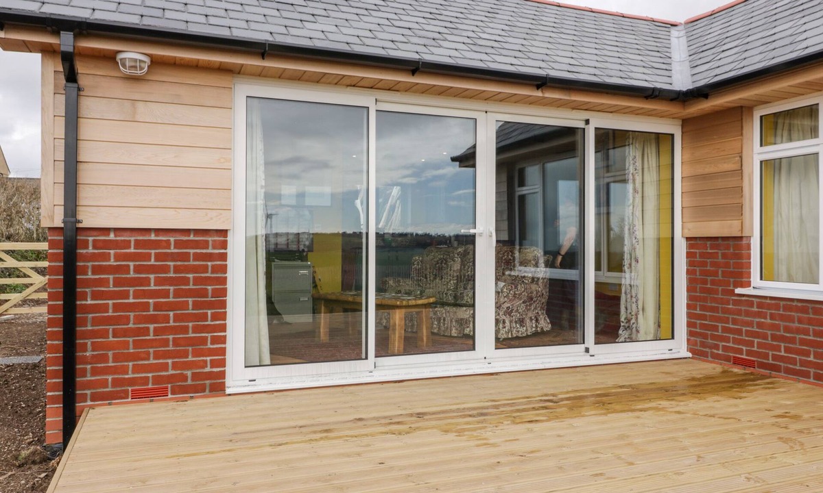 Liskeard Cottage | Orchard Chalet