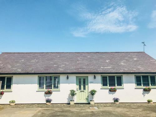Halkyn House | Orchard Cottage