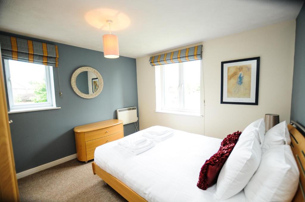 Bradley Stoke Apartment | Orchard Gate Apartments from Your Stay Bristol