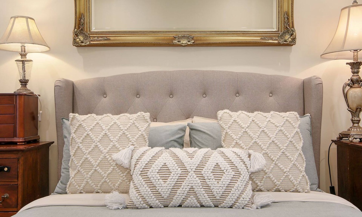 Beechworth House | Orchard House - Gorge Views